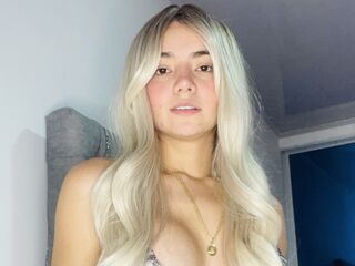 naked girl with cam masturbating AlisonWillson